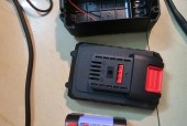 力神21700电池充电器功率多少合适？如何选择合适的充电器？