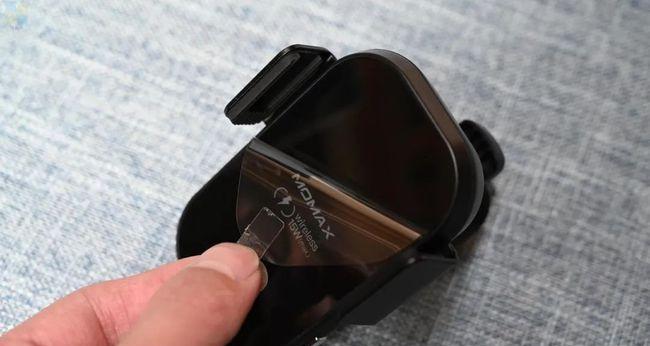 充电器上的膜怎么撕掉？撕膜时应该注意什么？  第1张