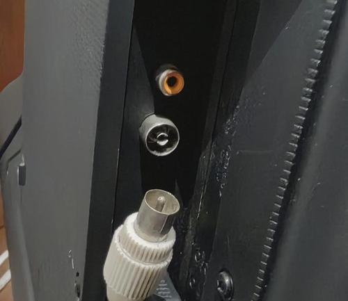拔网线时如何正确操作机顶盒？有无注意事项？  第2张