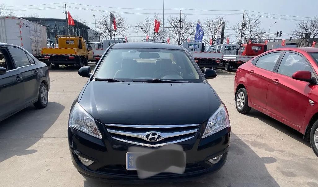 悦动是哪个品牌的汽车？品牌背后的故事是什么？  第2张
