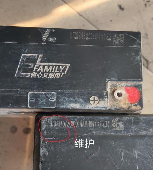 电瓶车脚踏弹簧的拆卸方法是什么？拆卸过程中应注意什么？  第2张
