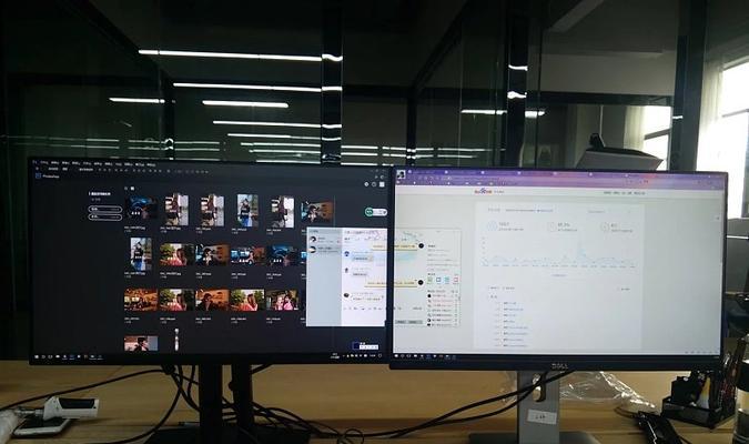 设计师使用两个显示屏的原因是什么？双屏显示的优势在哪里？  第3张