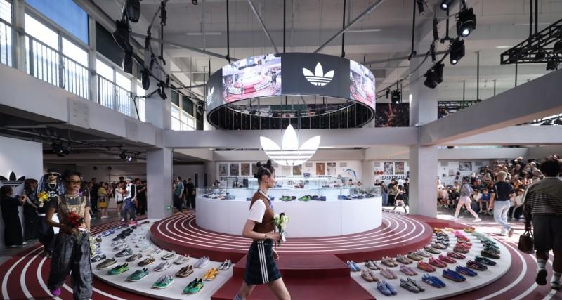 业绩表现优于行业，阿迪达斯大中华区 Q2 营收同比增长 11%  第5张