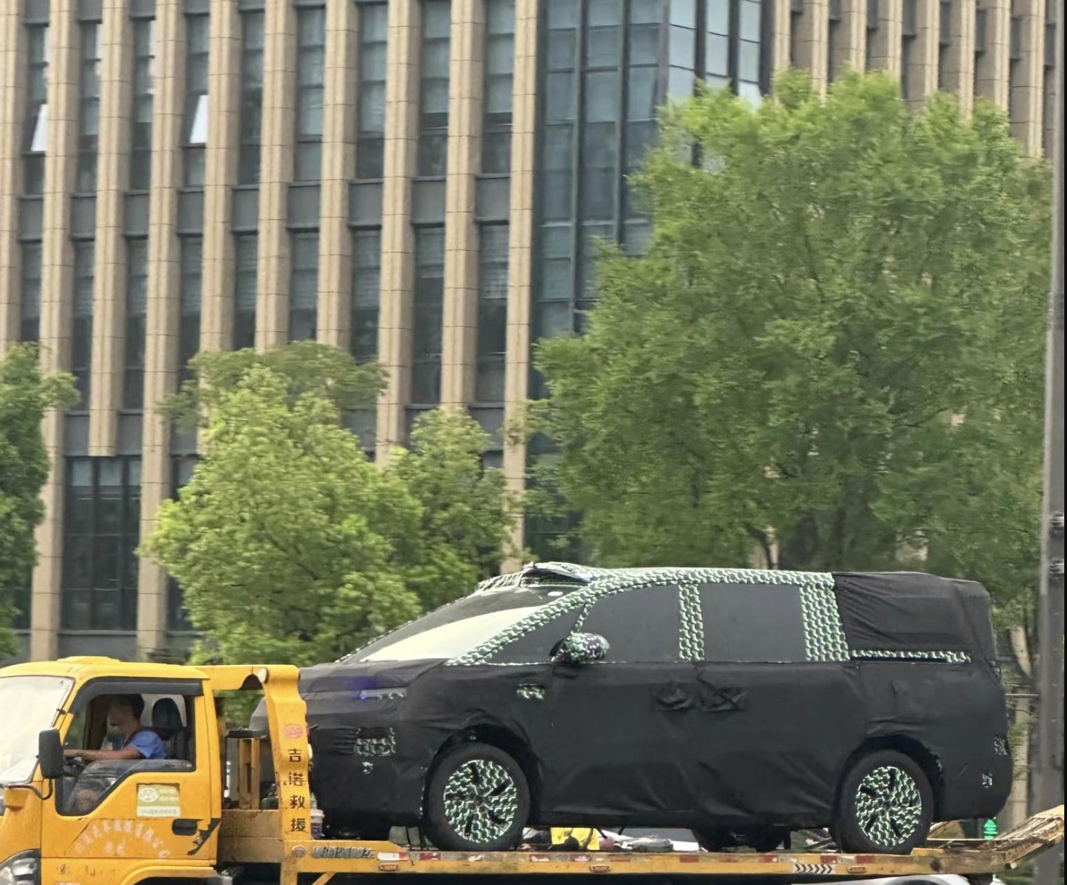 a16z ：AI 投资不再看模型性能；中国汽研、理想汽车双双回应 i8 测试争议；万事达否认向平台施压下架成人游戏  第8张